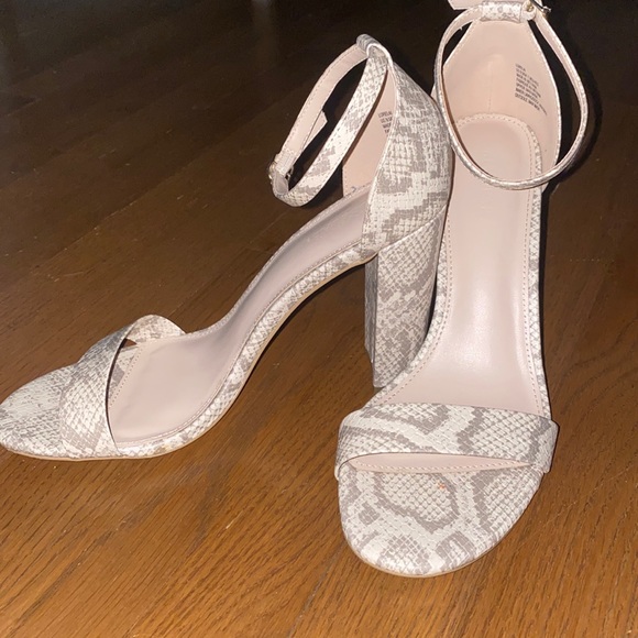 JustFab Shoes - Snakeskin Heels